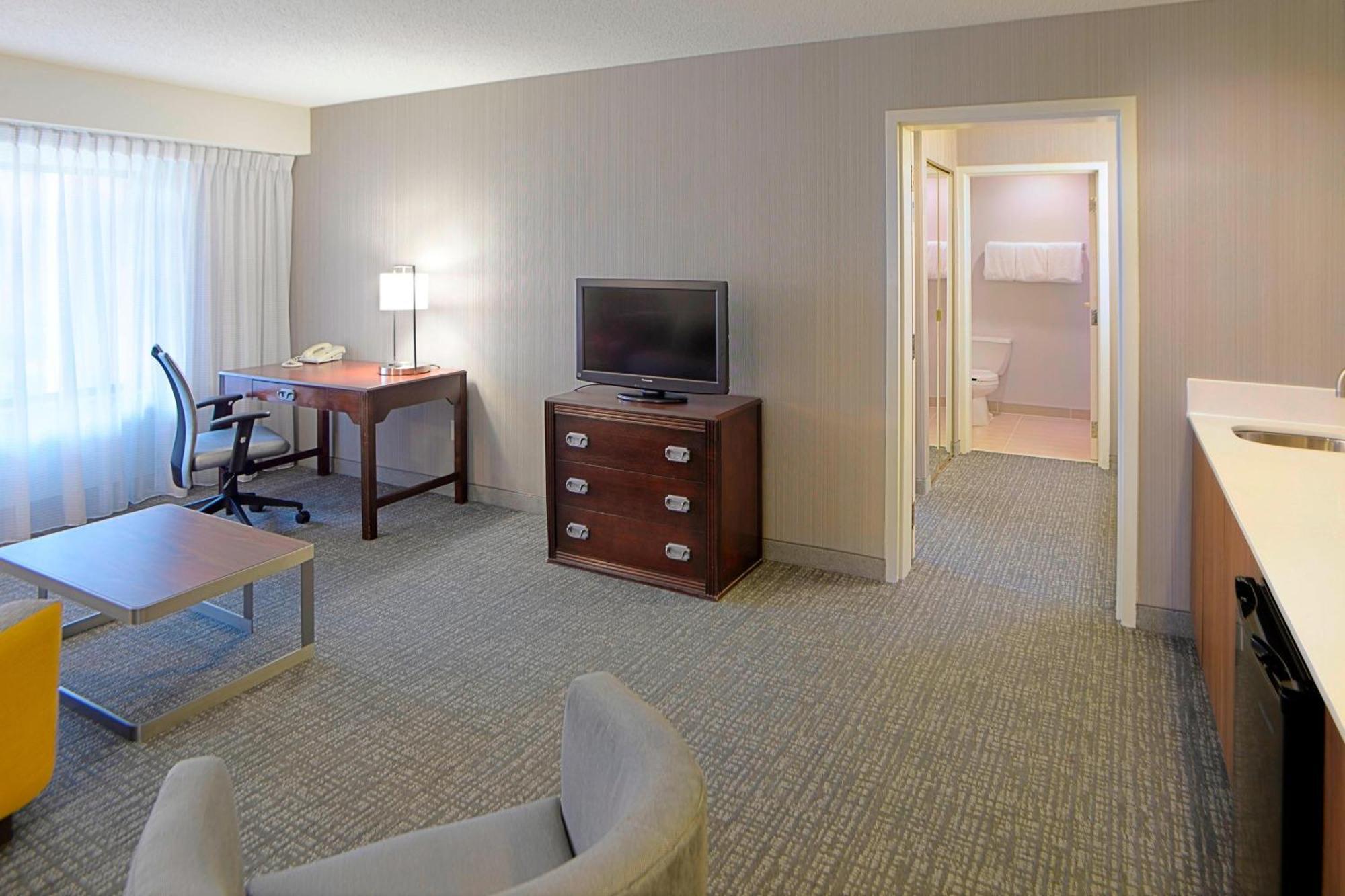 Courtyard By Marriott Kokomo Ngoại thất bức ảnh