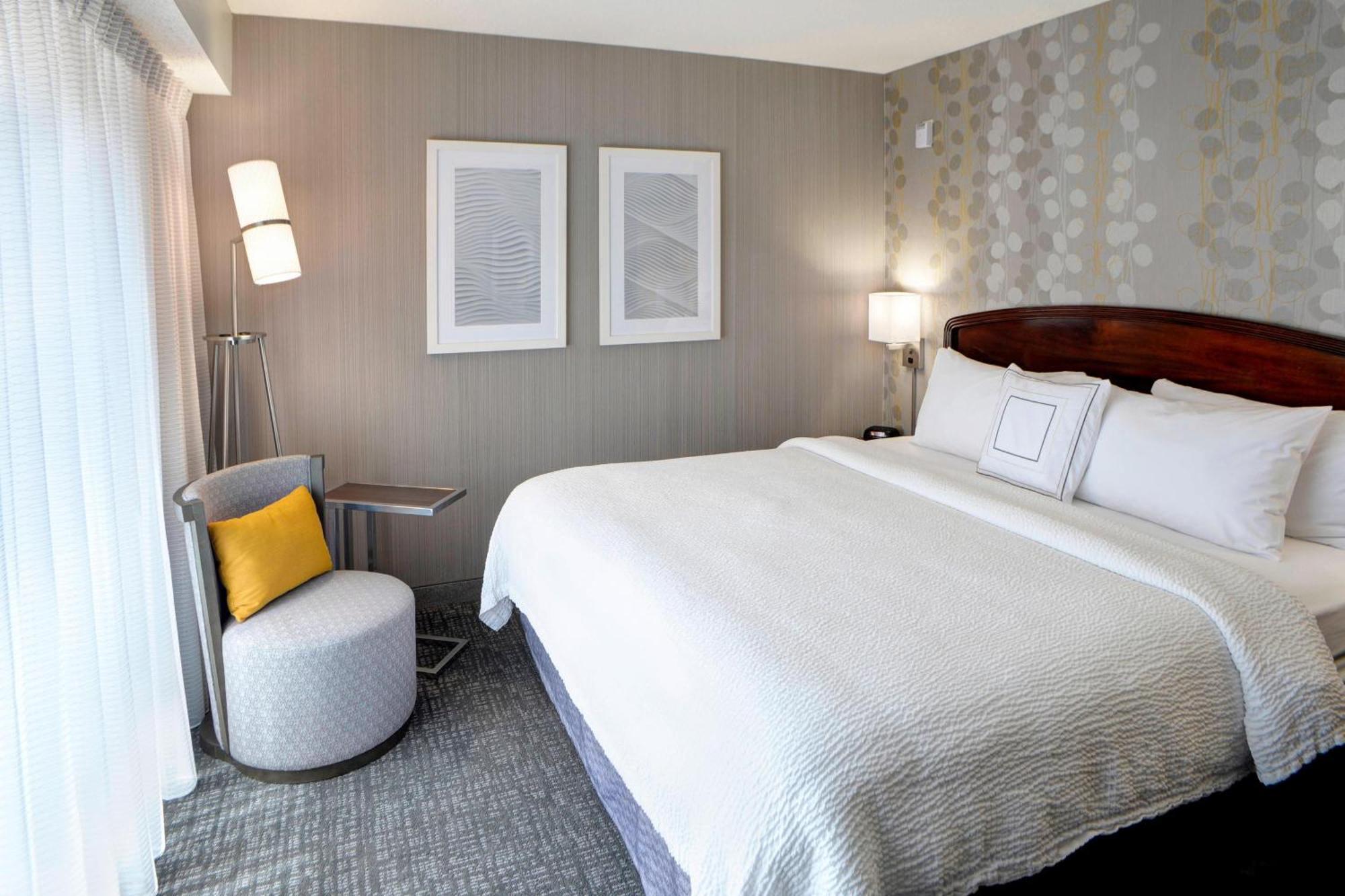 Courtyard By Marriott Kokomo Ngoại thất bức ảnh