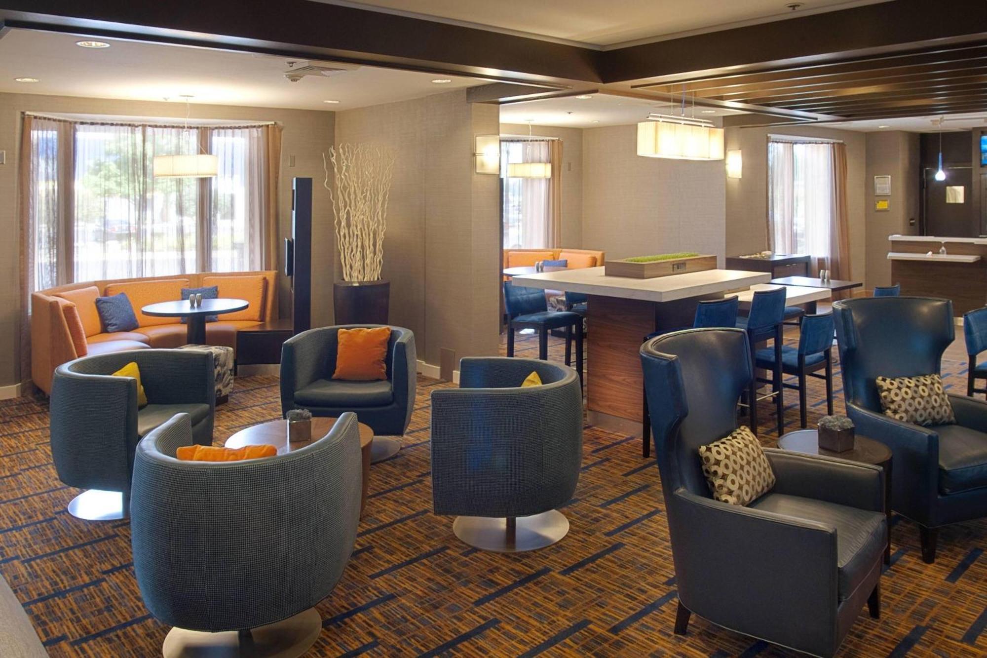 Courtyard By Marriott Kokomo Ngoại thất bức ảnh